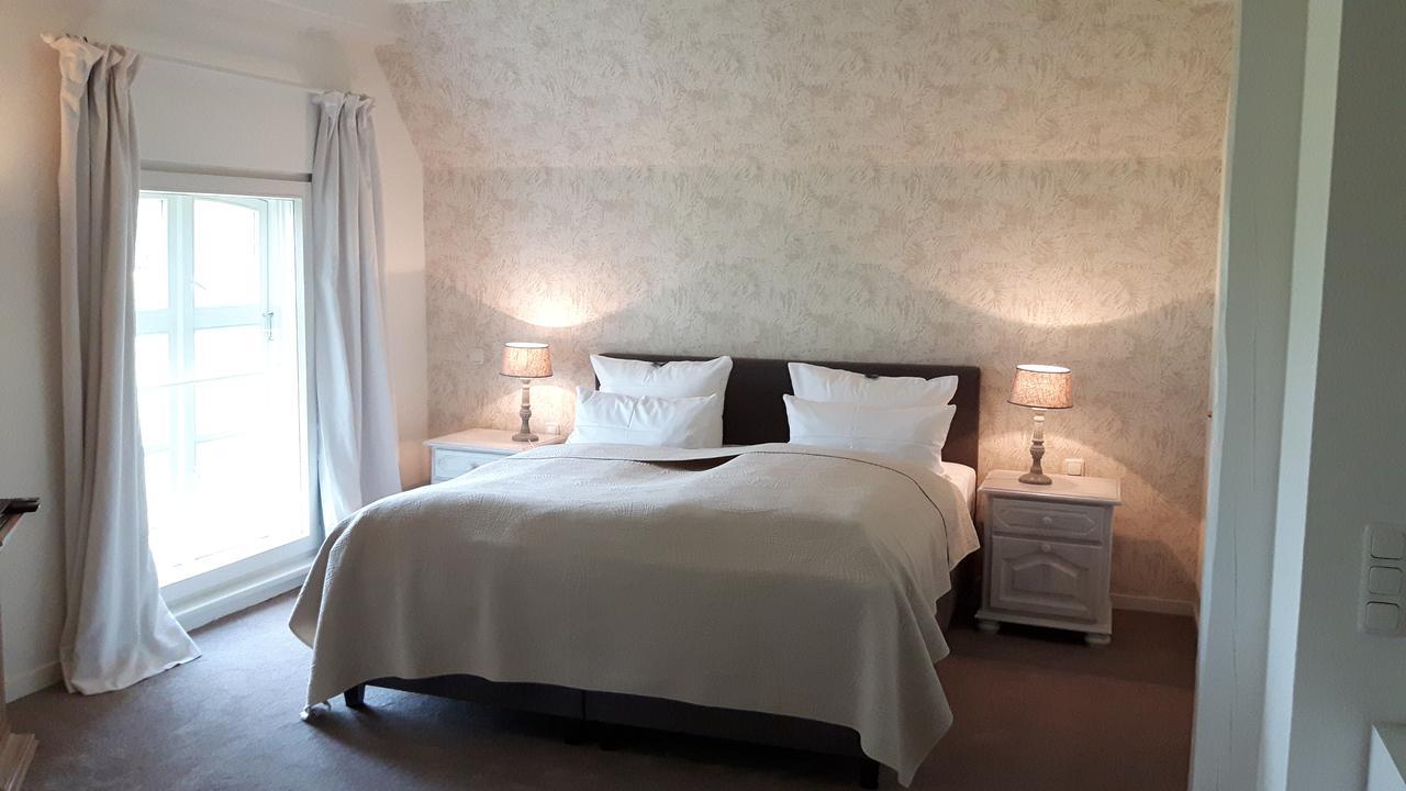 Landsitzhotel Und Seminarium Peterhof Hodorf Exteriér fotografie